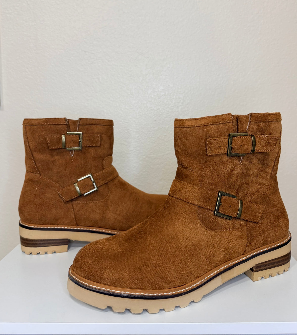 Cognac Chic Boots