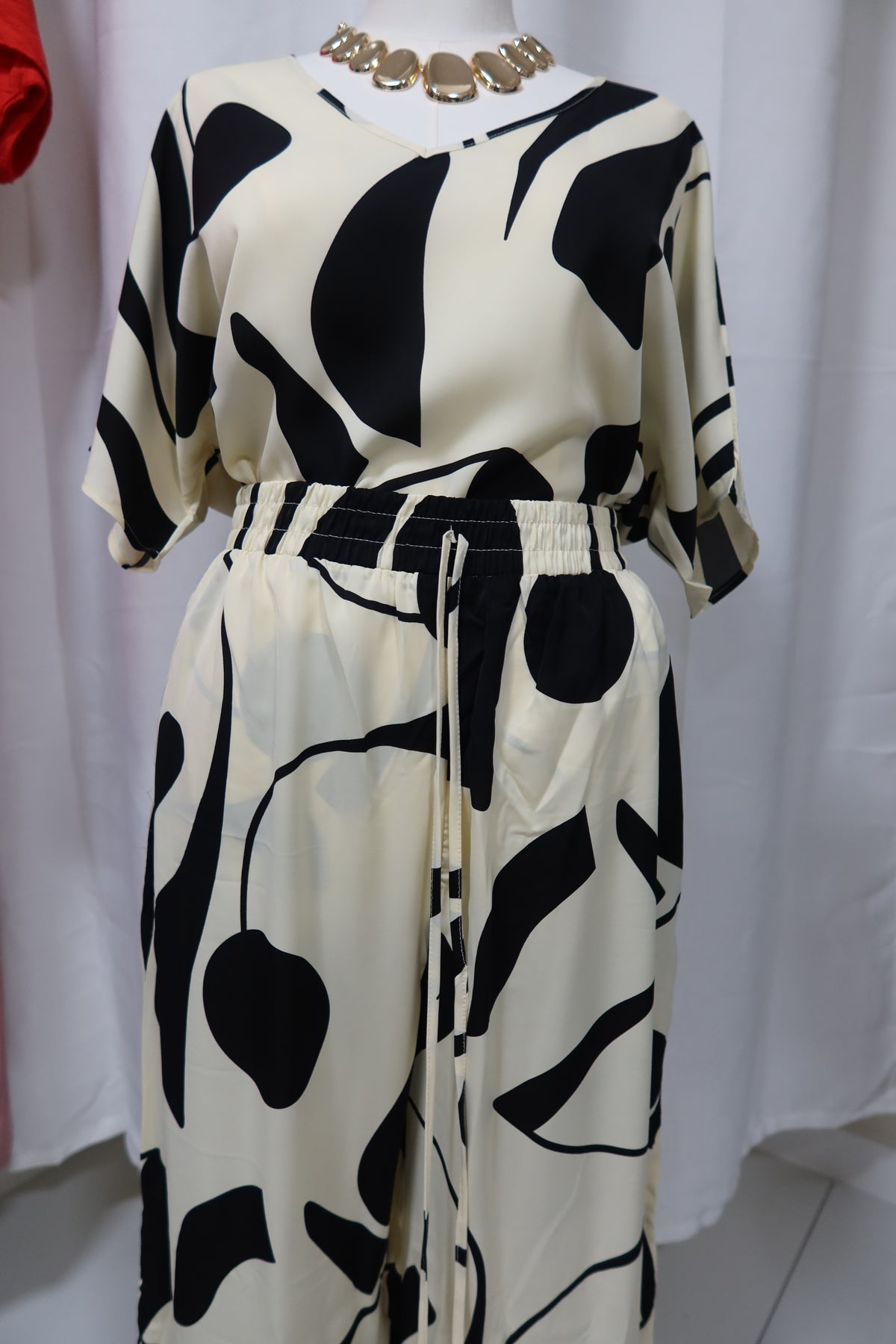 B&W Abstract Set - Plus Size
