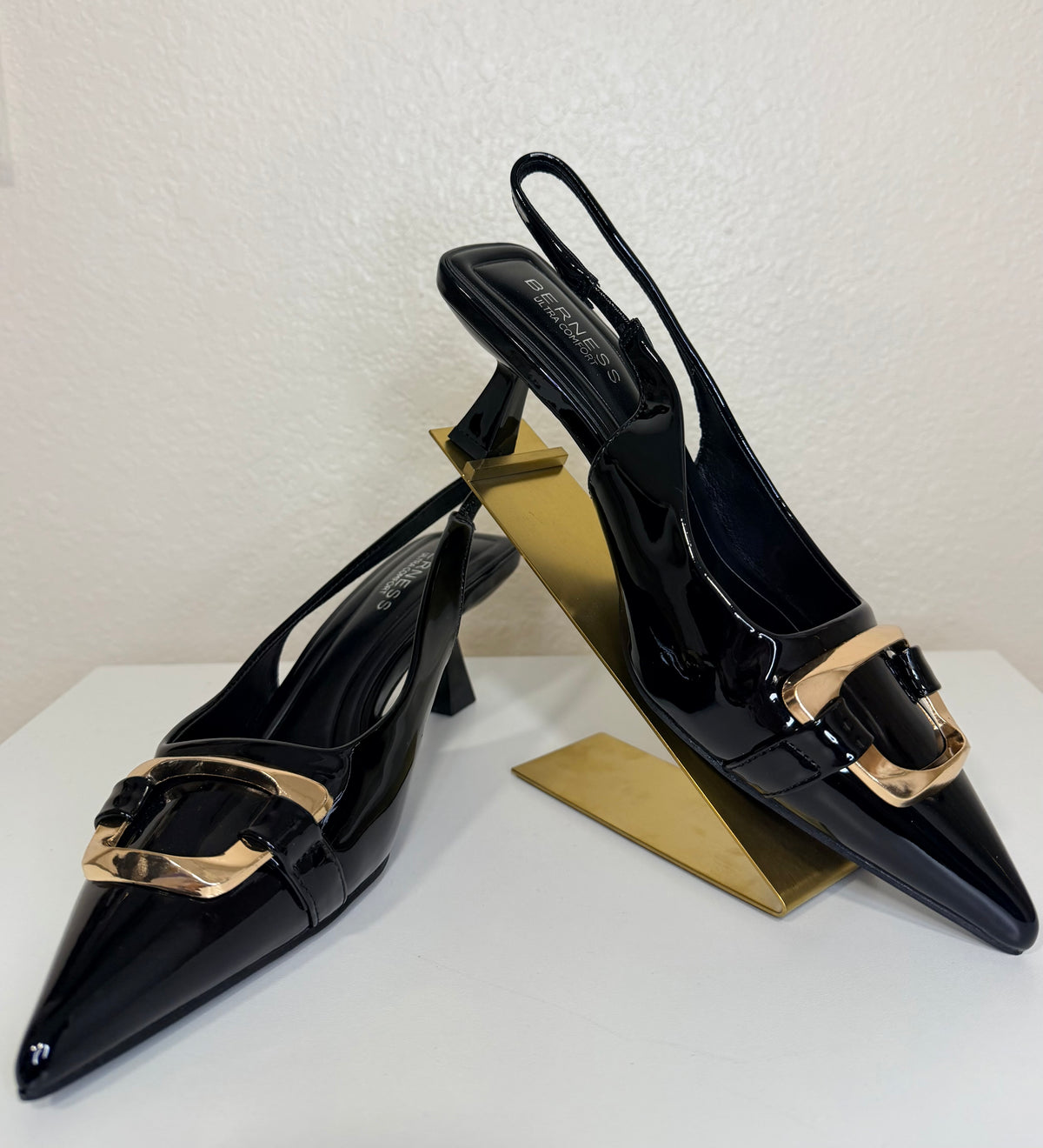 Noir Heels